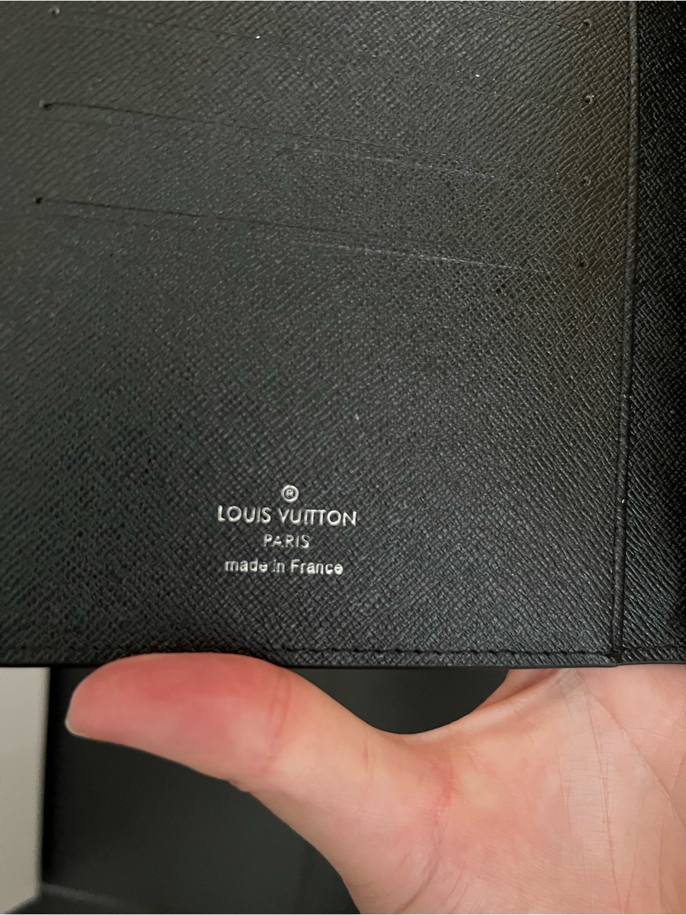 Black LV epi agenda cover - Picture 4 of 5